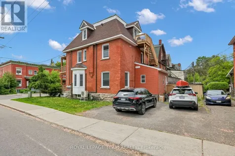 531 Mcleod Street Ottawa ON K1R 5R2