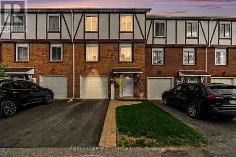 1793 Axminster Court Ottawa ON K1C 1Z5