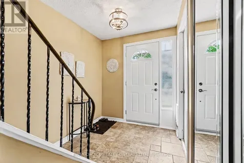 1793 Axminster Court Ottawa ON K1C 1Z5