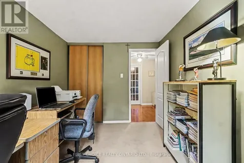 1793 Axminster Court Ottawa ON K1C 1Z5