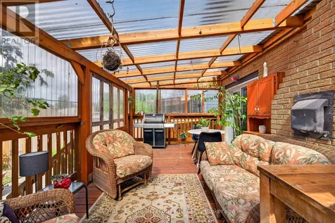 1409 Lepage Avenue Ottawa ON K1Z 8M8