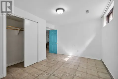 1409 Lepage Avenue Ottawa ON K1Z 8M8