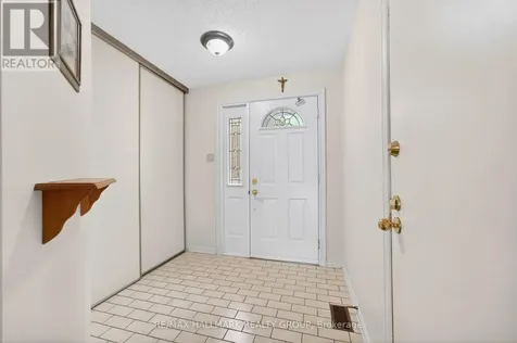 97 Flanders Street Ottawa ON K2J 3K2