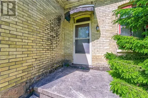 12 Myrtle Avenue Cambridge ON N1S 2R9