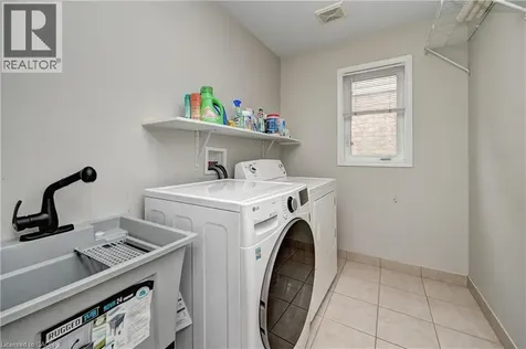 222 Baldwin Drive Cambridge ON N3C 0B3