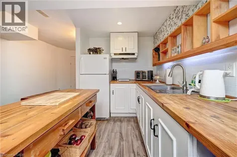 222 Baldwin Drive Cambridge ON N3C 0B3