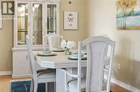 205 Hilda Avenue North York ON M2M 4B1