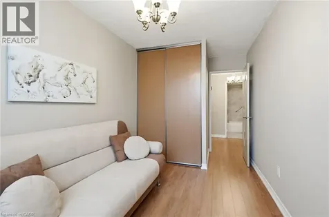 205 Hilda Avenue North York ON M2M 4B1