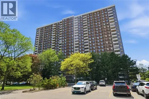 205 Hilda Avenue North York ON M2M 4B1