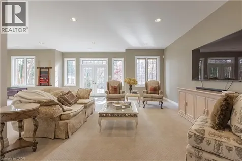 1285 Beaufort Drive Burlington ON L7P 4V9