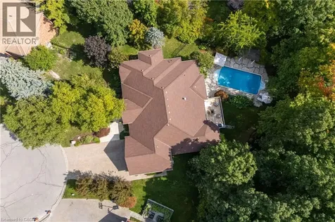 1285 Beaufort Drive Burlington ON L7P 4V9