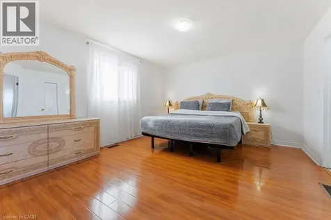 113 Greenshire Drive Hamilton ON L9C 7G5