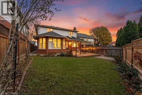113 Greenshire Drive Hamilton ON L9C 7G5