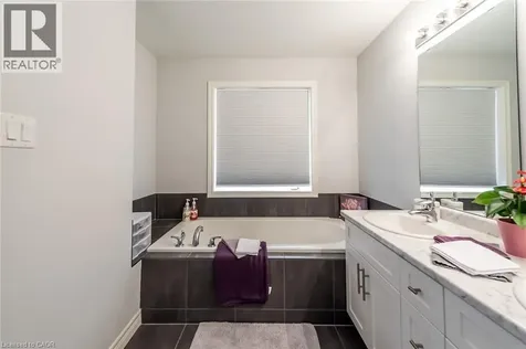 98 Shoreview Place Stoney Creek ON L8E 0J4