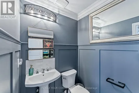 95 Alex Campbell Crescent King (king City) ON L7B 1K9
