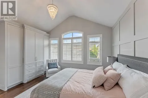 95 Alex Campbell Crescent King (king City) ON L7B 1K9