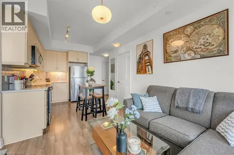 17 Zorra Street Etobicoke ON M8Z 0C8
