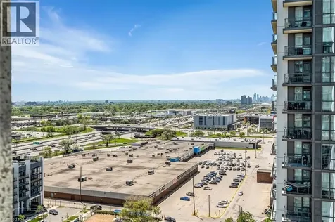 17 Zorra Street Etobicoke ON M8Z 0C8