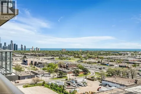 17 Zorra Street Etobicoke ON M8Z 0C8