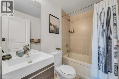 17 Zorra Street Etobicoke ON M8Z 0C8