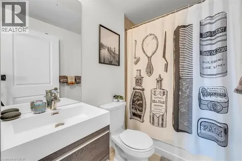 17 Zorra Street Etobicoke ON M8Z 0C8