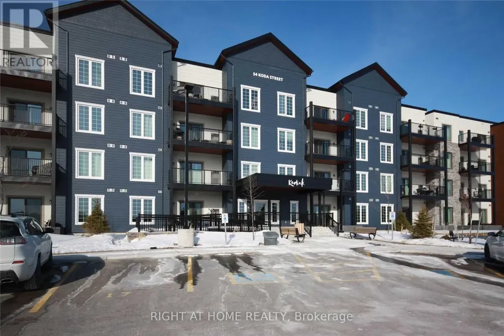 54 Koda Street Barrie ON L9J 0J6
