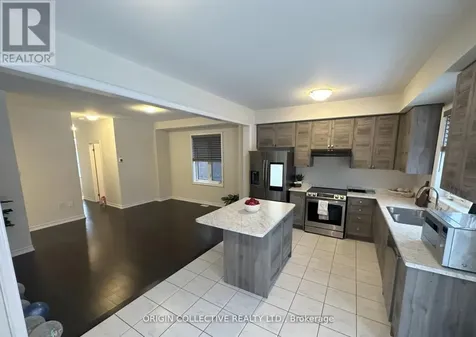 4 Amos Ave E Brantford ON N3T 0V4