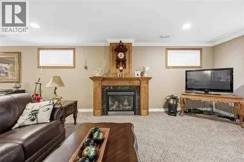 2056 Blackwell Road Sarnia ON