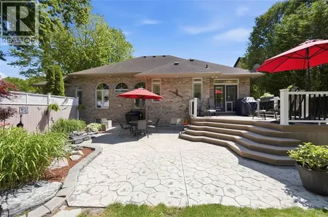 2056 Blackwell Road Sarnia ON