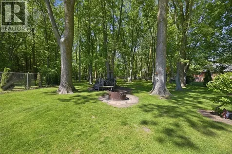 2056 Blackwell Road Sarnia ON