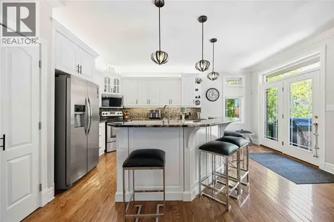 2056 Blackwell Road Sarnia ON