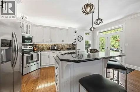 2056 Blackwell Road Sarnia ON