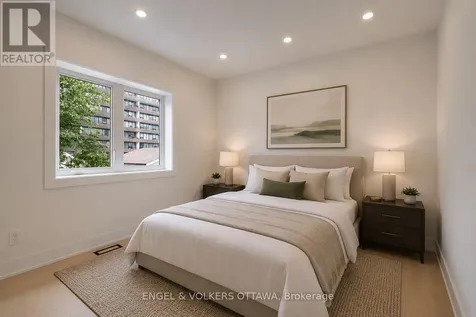 372 Berkley Avenue Ottawa ON K2A 2G7