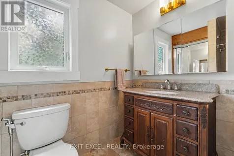 16 Lima Way Ottawa ON K2J 3G6