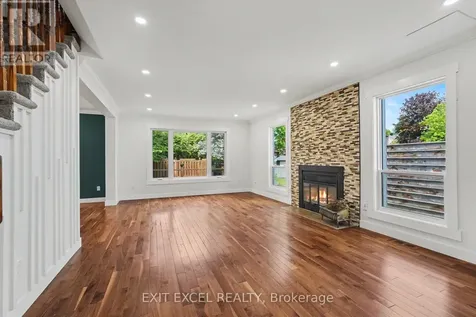 16 Lima Way Ottawa ON K2J 3G6