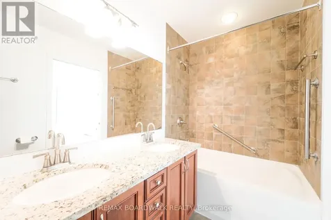 401 Golden Avenue Ottawa ON K2A 1H4