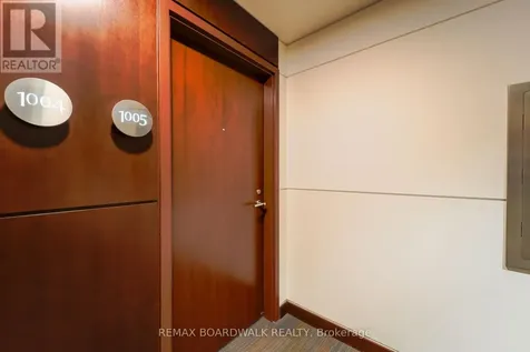 401 Golden Avenue Ottawa ON K2A 1H4