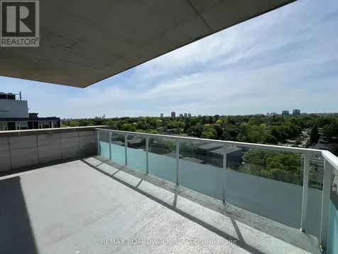 401 Golden Avenue Ottawa ON K2A 1H4