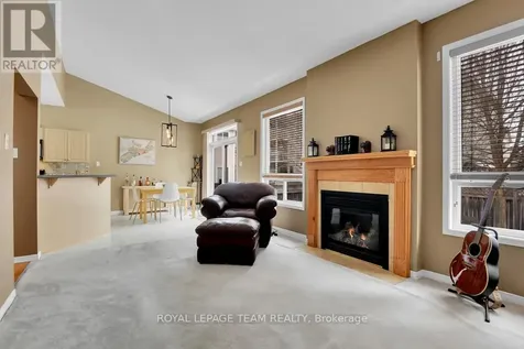 162 Redcliff Avenue Ottawa ON K2J 5J7