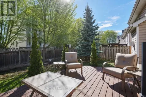 162 Redcliff Avenue Ottawa ON K2J 5J7
