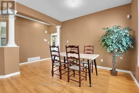 162 Redcliff Avenue Ottawa ON K2J 5J7