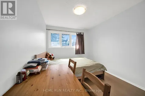2111 Montreal Road Ottawa ON K1J 8M8