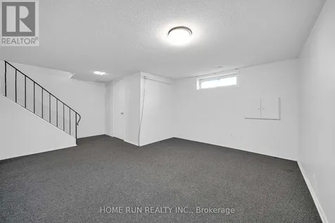 2111 Montreal Road Ottawa ON K1J 8M8