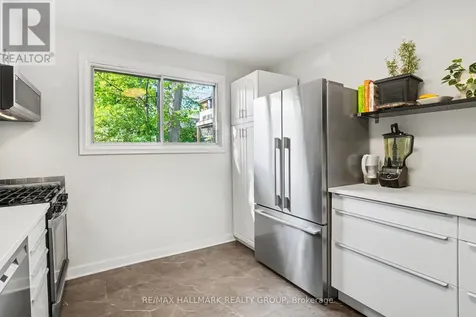 371 Sunnyside Avenue Ottawa ON K1S 0S2