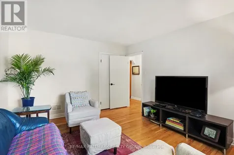 371 Sunnyside Avenue Ottawa ON K1S 0S2