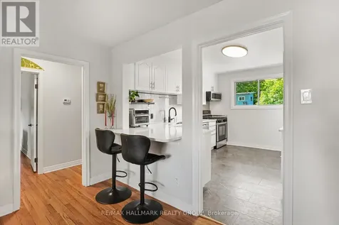 371 Sunnyside Avenue Ottawa ON K1S 0S2