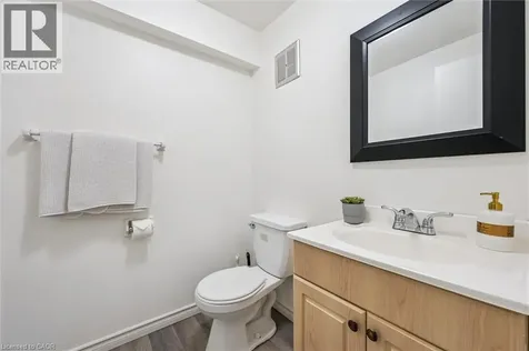385 Pioneer Drive Kitchener ON N2P 1L8
