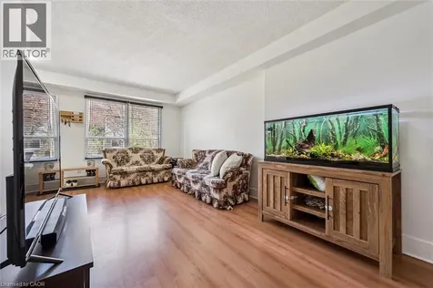 385 Pioneer Drive Kitchener ON N2P 1L8