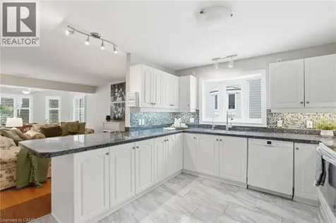148 Glenariff Drive Freelton ON L8B 1A5