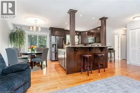 18 Mayberry Place Stratford ON N5A 6Z7